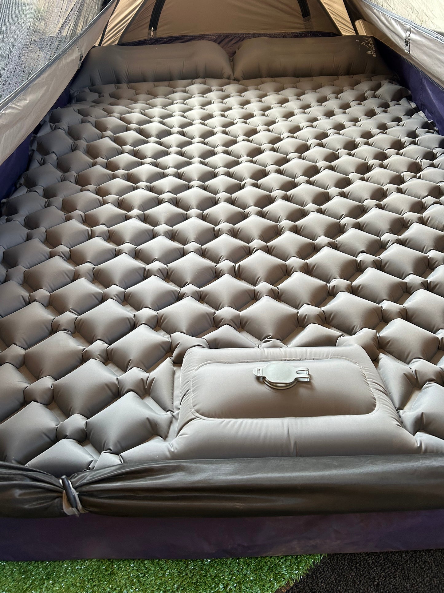 Mattress Pad-Inflatable by Sky View (AMERICAN)