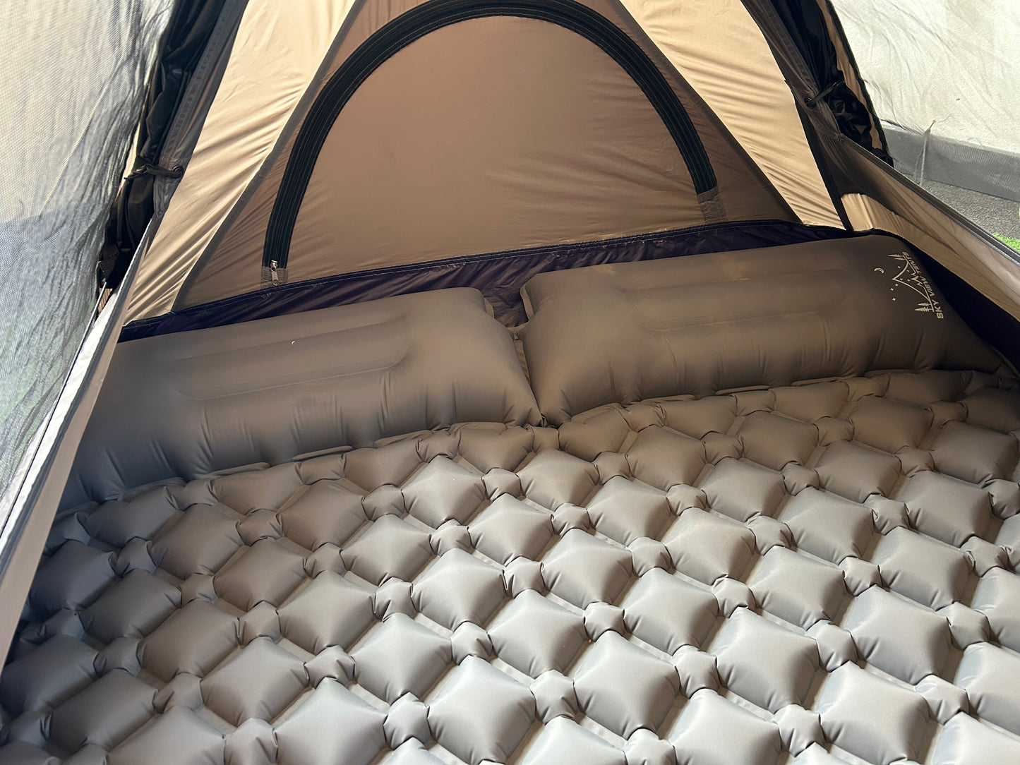 Mattress Pad-Inflatable by Sky View (AMERICAN)