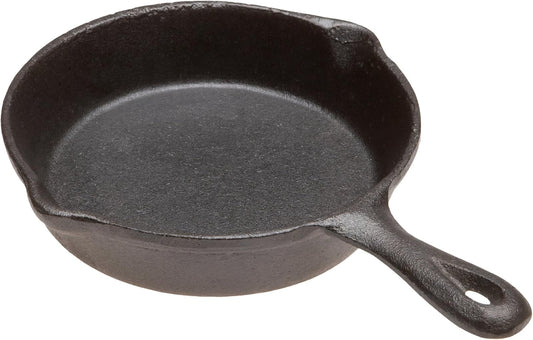 MADE IN USA
&nbsp;Cast Iron Cookware by Old Mountain
Cast Iron cookware is Pre-Seasoned
Made by Old Mountain Cast Iron Cookware
Durable, Rustic Cast Iron manufactured in America
Indoor Outdoor Cookware